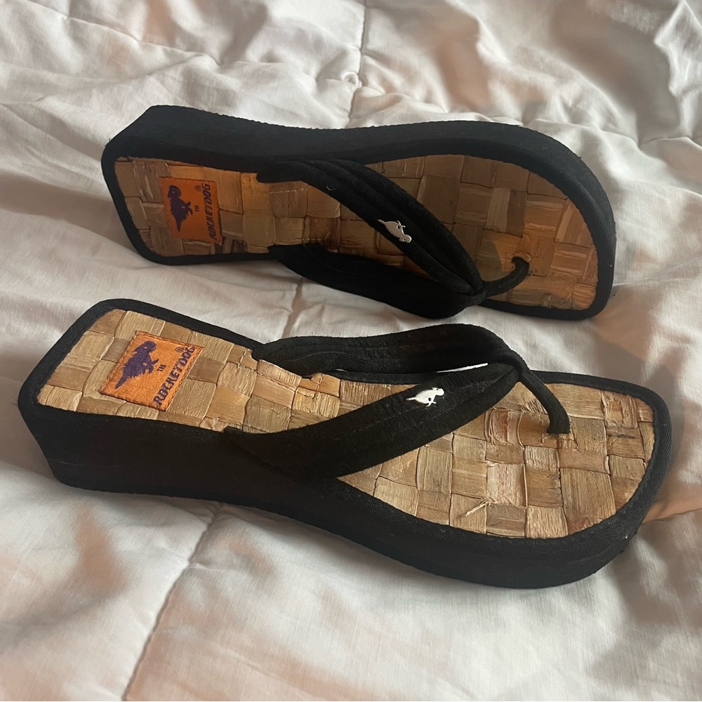 Rocket dog bamboo sandals